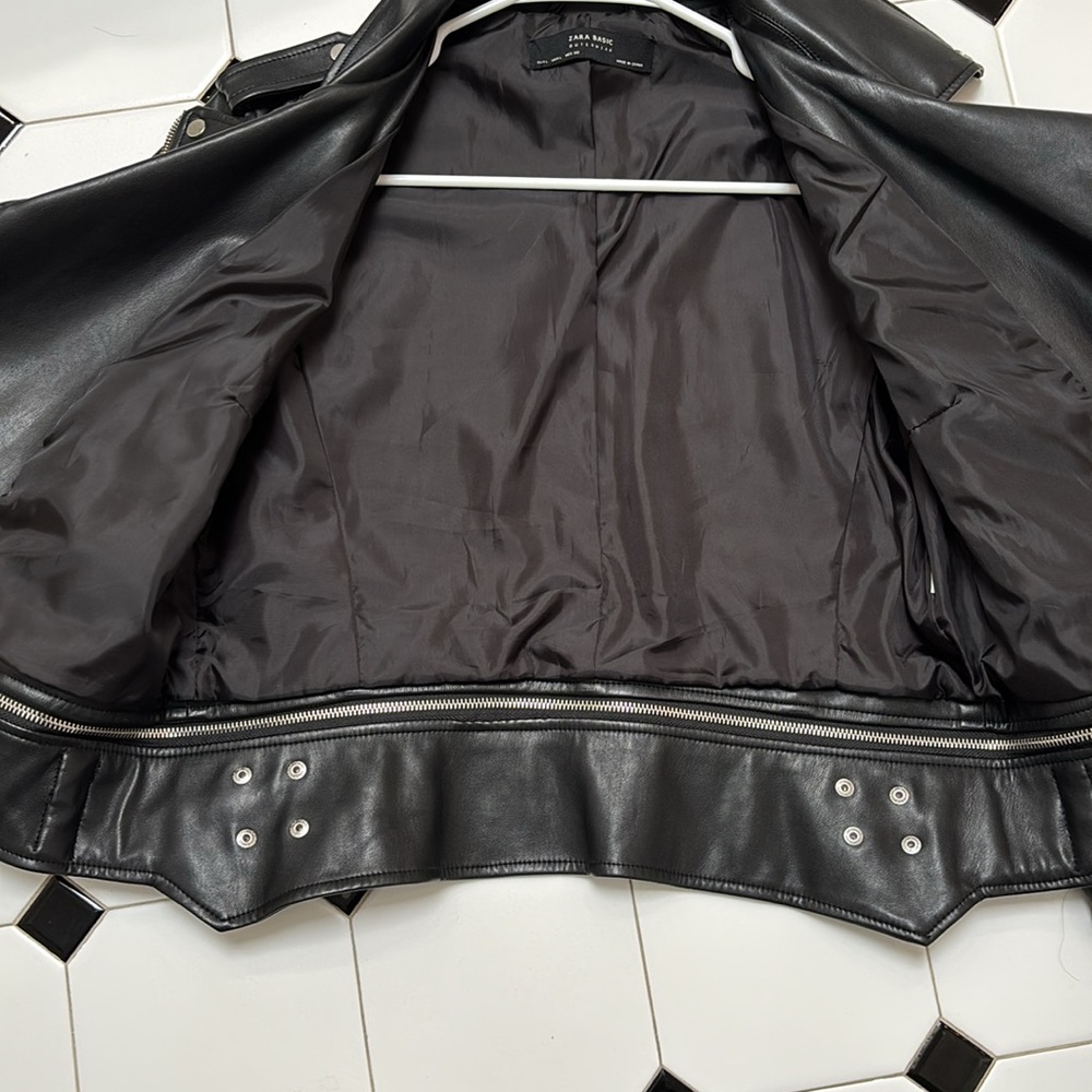 Black Faux leather jacket - Picture 5 of 6